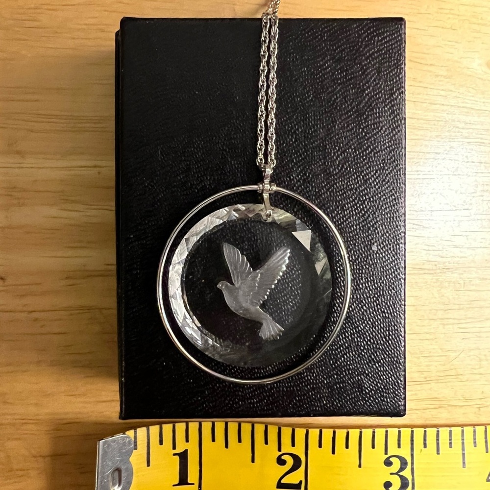 Vintage Hallmark etched glass peace dove necklace